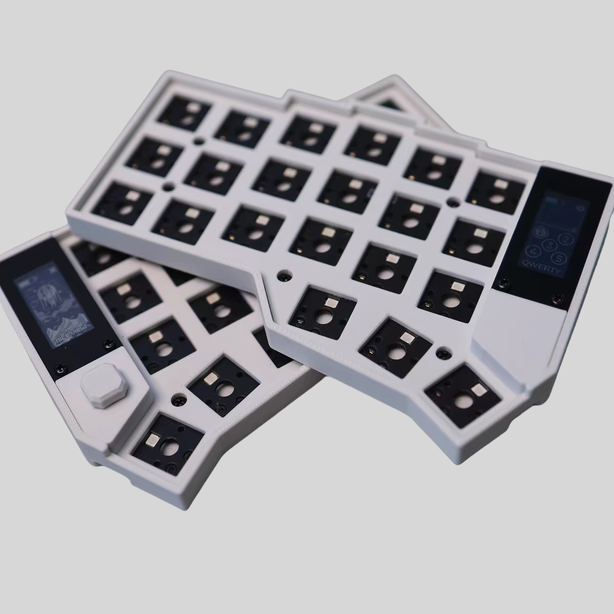 Corne-J Choc ZMK Wireless Keyboard with 5-way Switch – PandaKB