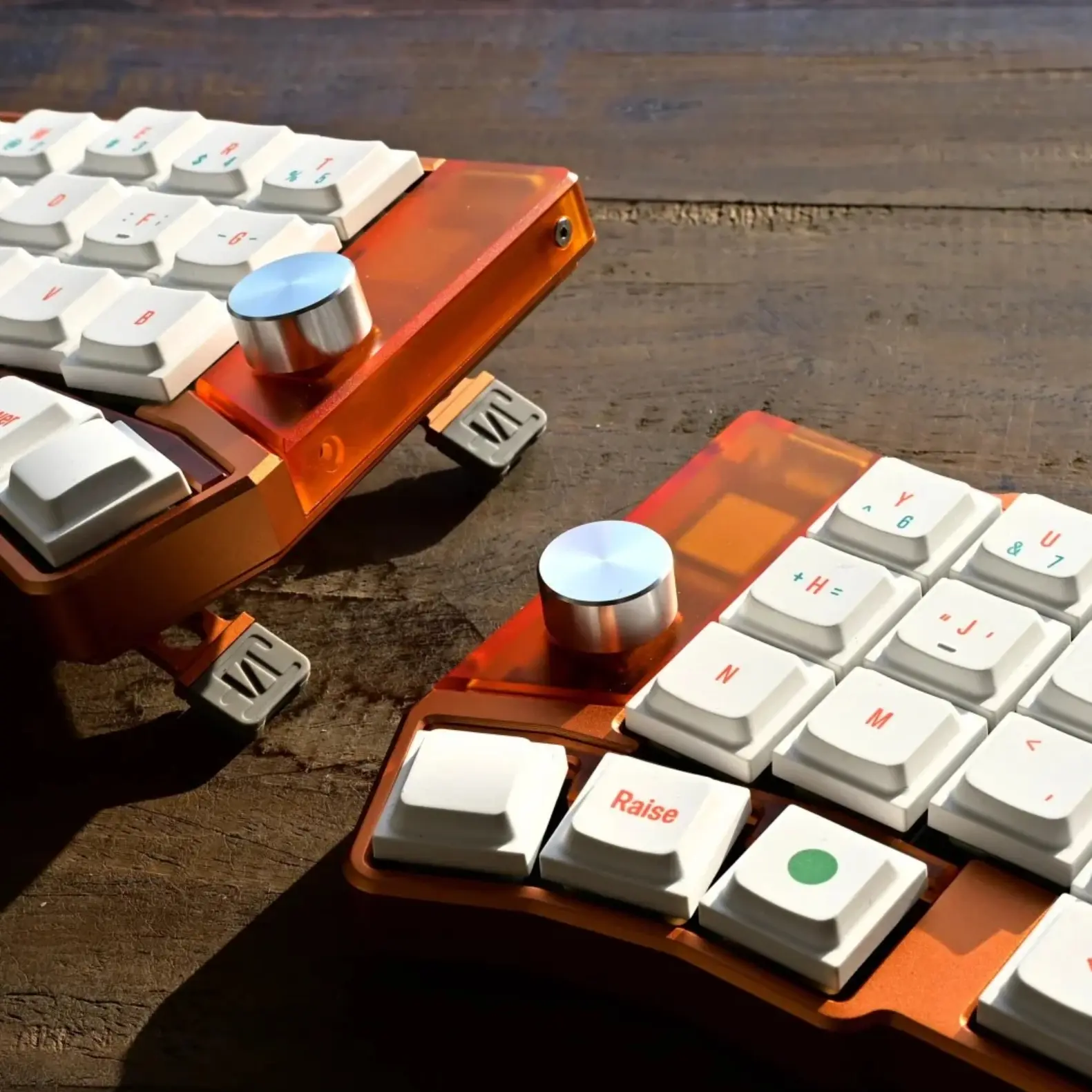 cornix lp オレンジ Cornix LP 無線 分割キーボード アルミ筐体 Bluetooth対応 ロー