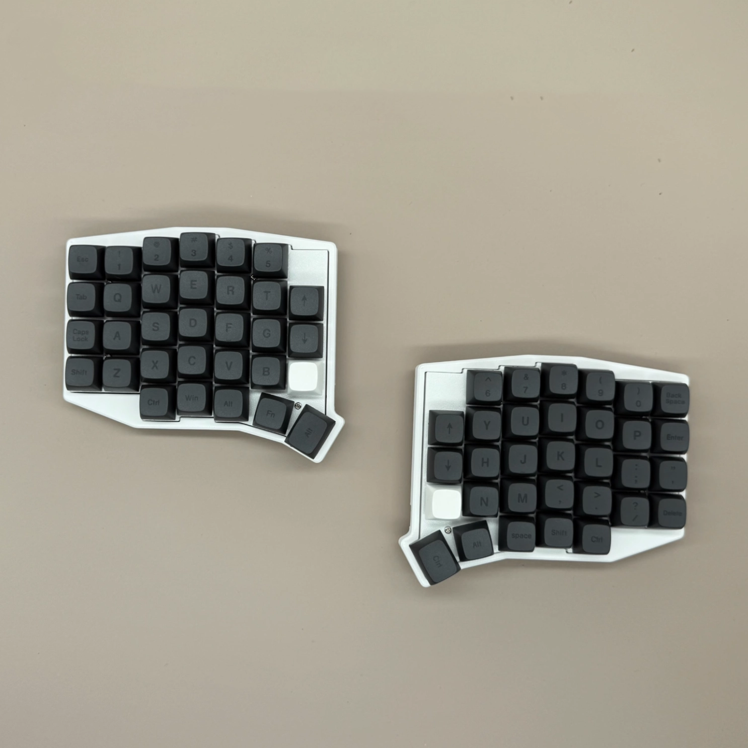 W-SOFLE Split Keyboard – Sofle-Based 2.4G Wireless w/ USB Receiver